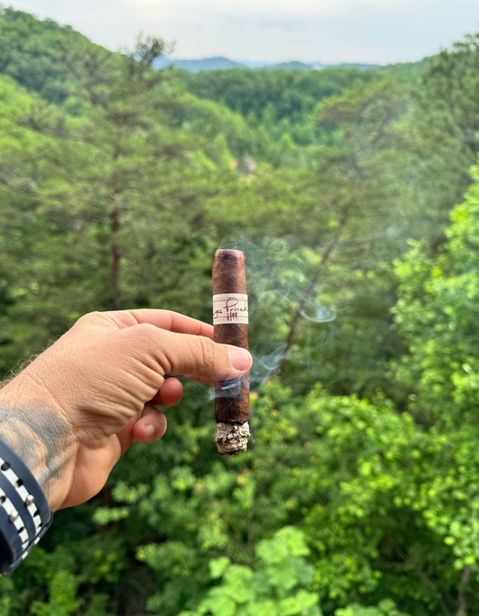 Drew Estate Liga Privada H99 Robusto Review